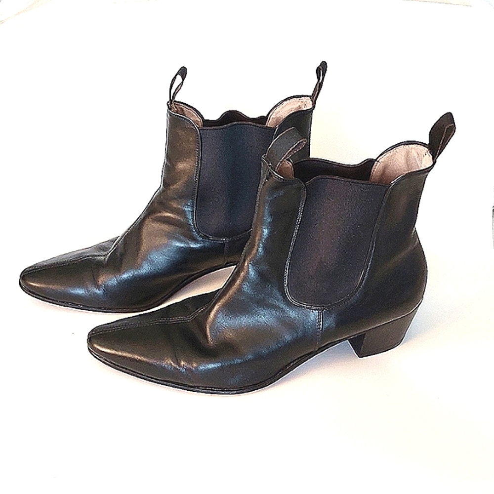 Rider Burns the "Original" Beatle Chelsea Boot W/ 2" Cuban Heel